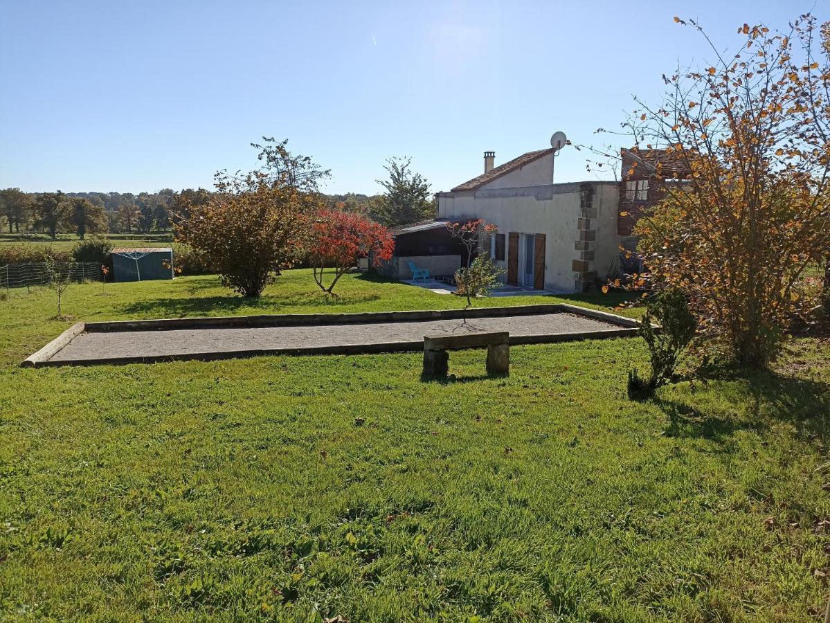 Gite De La Tuilerie Des Garandons Saint-Menoux المظهر الخارجي الصورة